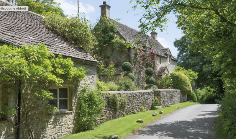 A charming house in Duntisbourne Abbots, one of the four villages that make up the Duntisbournes. Photo via Cotswolds.com
